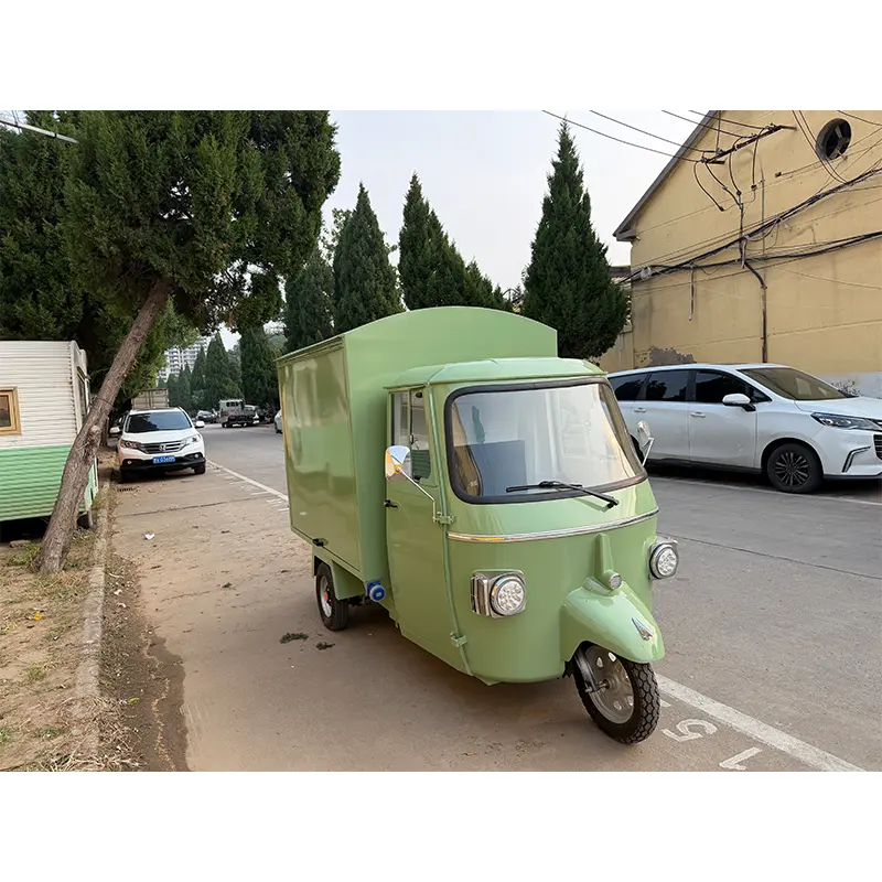 Bar de vinos y prosecco móvil Piaggio Ape