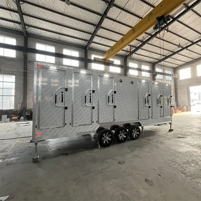 Remolque de baño comercial de seis estaciones